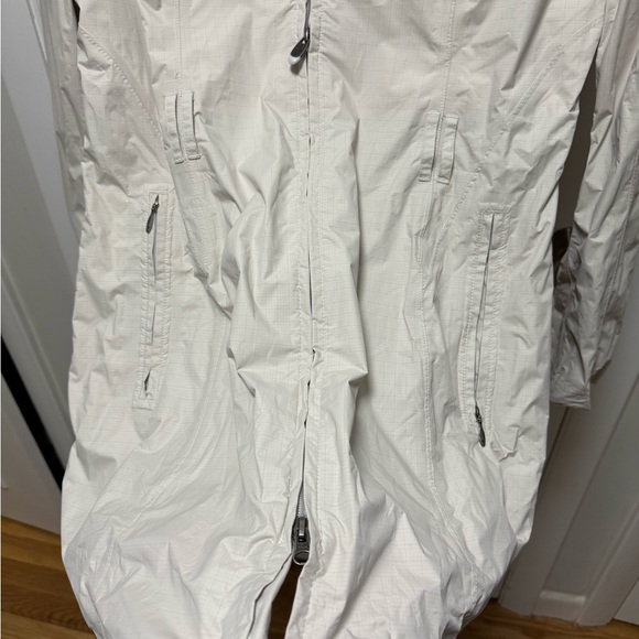 The North Face raincoat Hyvent DT size Large women’s - Picture 10 of 13